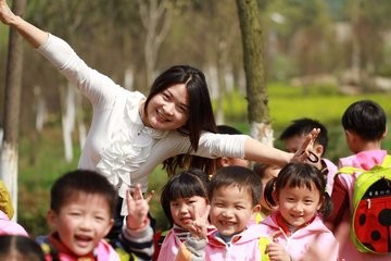 给孩子选择幼儿园家长们应该注意的事项