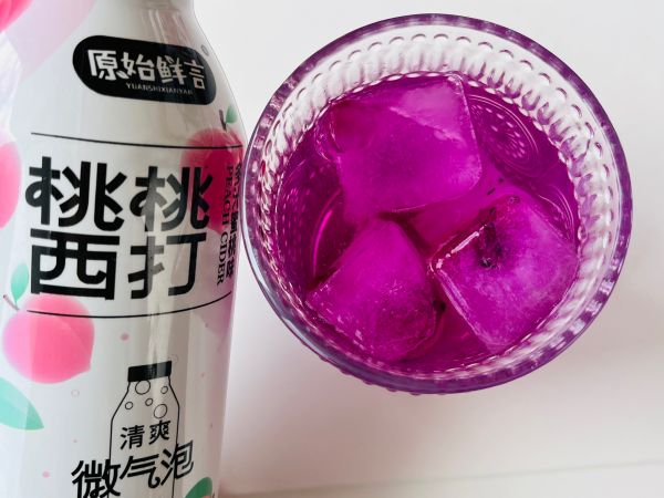 桃桃西打火龙果冰饮