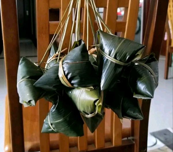 潮汕花生香菇咸肉粽