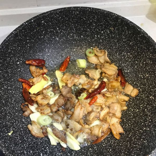 五花肉干煸有机花菜