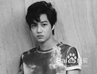 新出男生组合EXO 2012最新男生发型