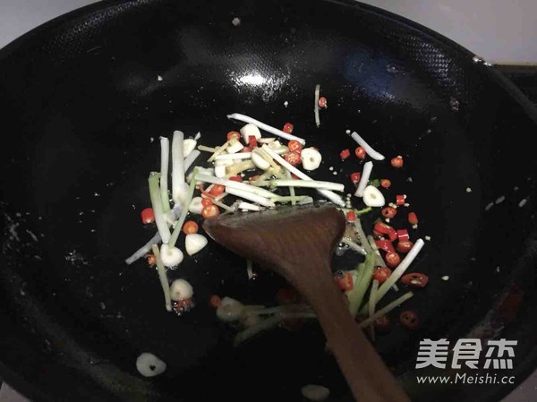 黑豆武昌鱼的做法