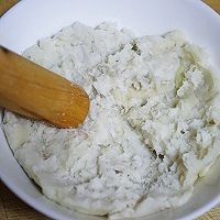 教大家做芋头鸡蛋卷