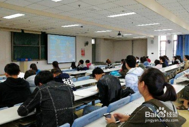 求职面试时如何才能成功介绍自己?