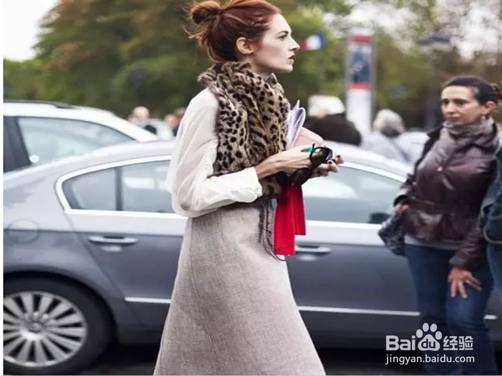 如何系围巾更漂亮