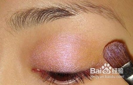 紫色烟熏妆画法