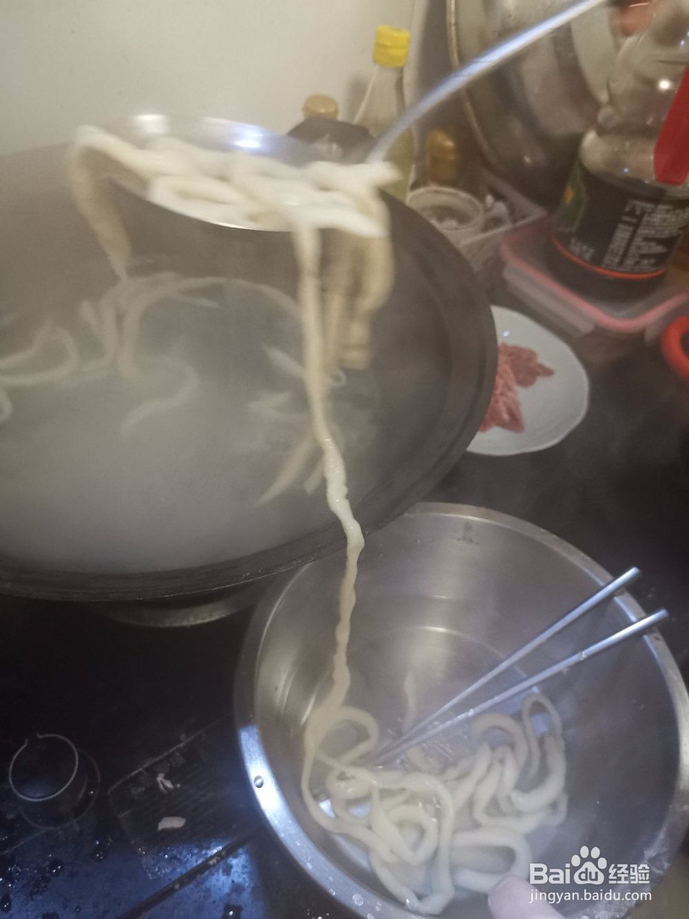 手擀长寿面做法