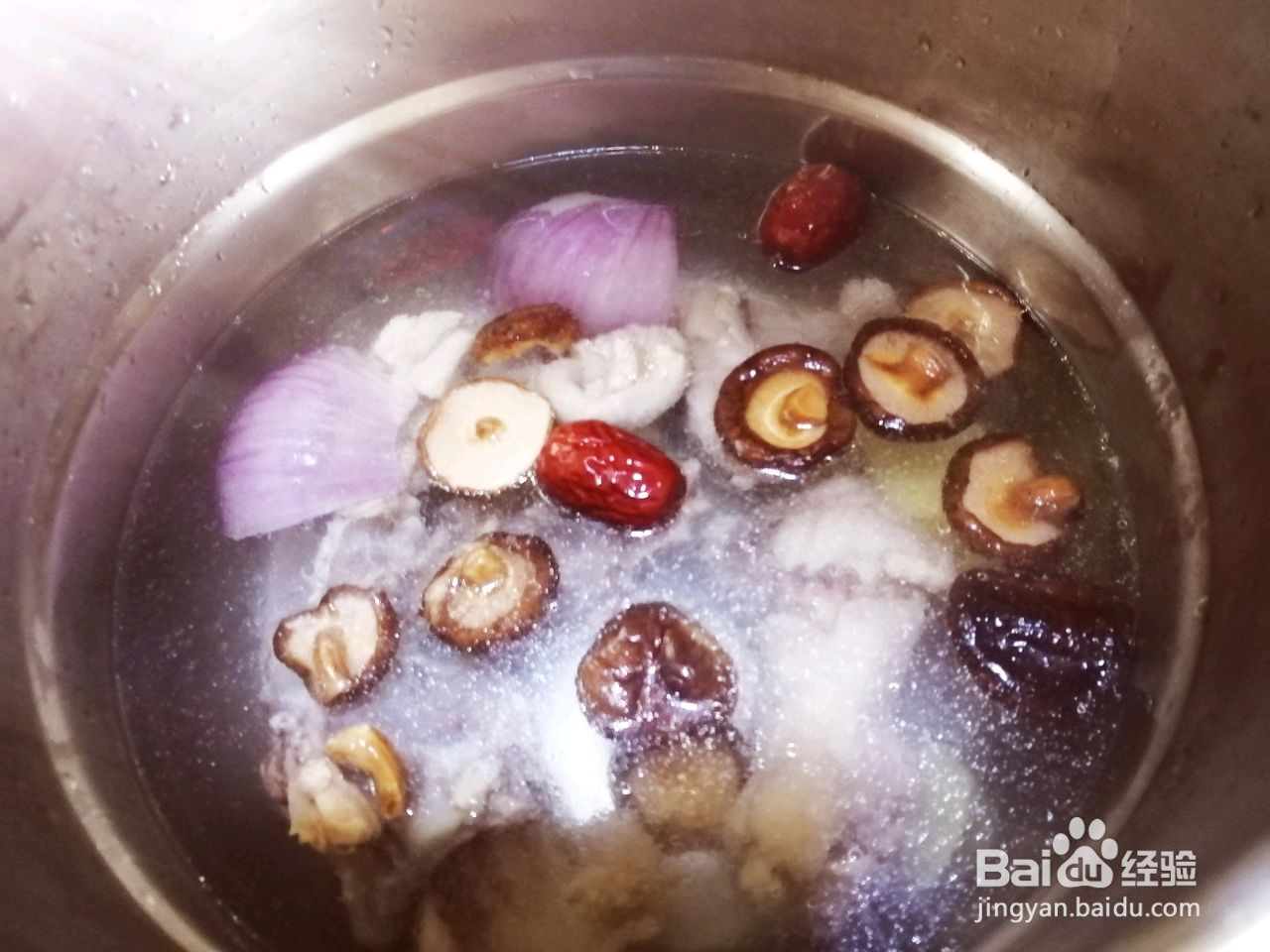 营养菌菇鸡汤美味又滋补的做法