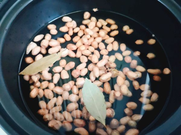 夏日凉拌菜系列拌胡萝卜芹菜花生米 百度经验