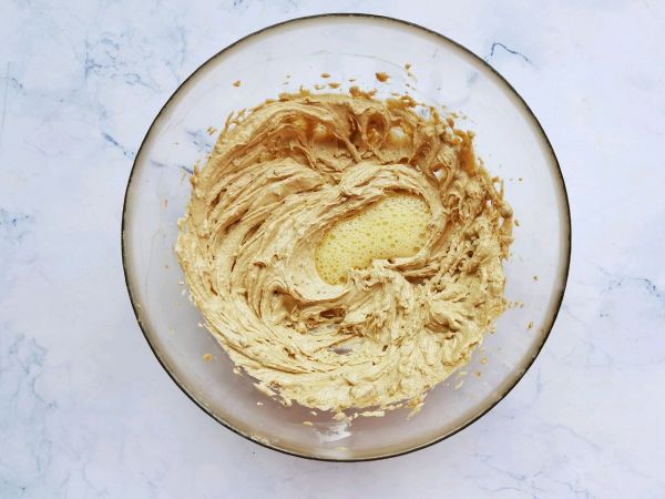 咖啡焦糖坚果磅蛋糕