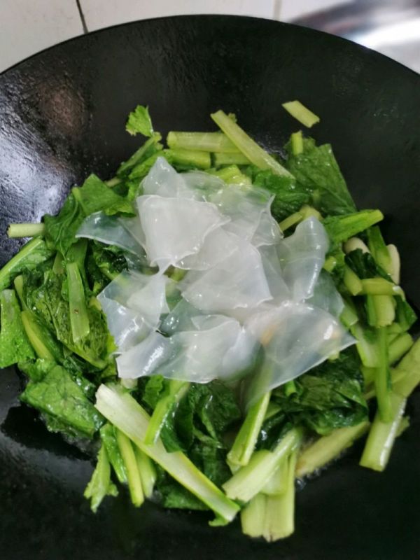 油渣粉皮小白菜