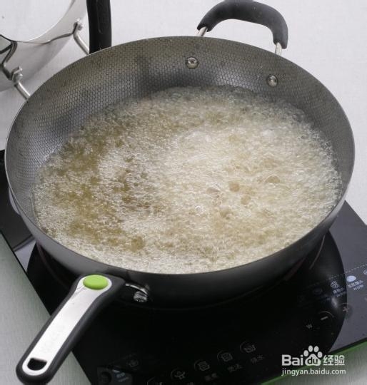 油爆河虾的简易做法