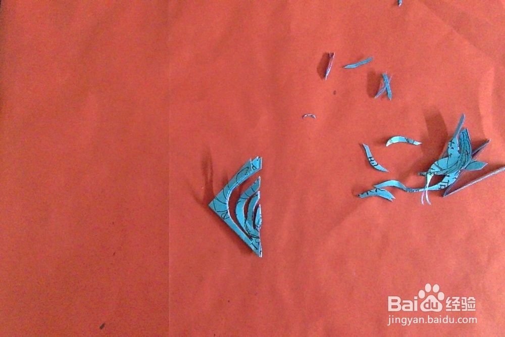 怎样剪边框四瓣花？对称花瓣花样