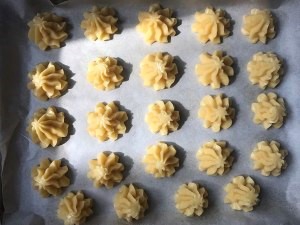 解馋小零食奶油泡芙