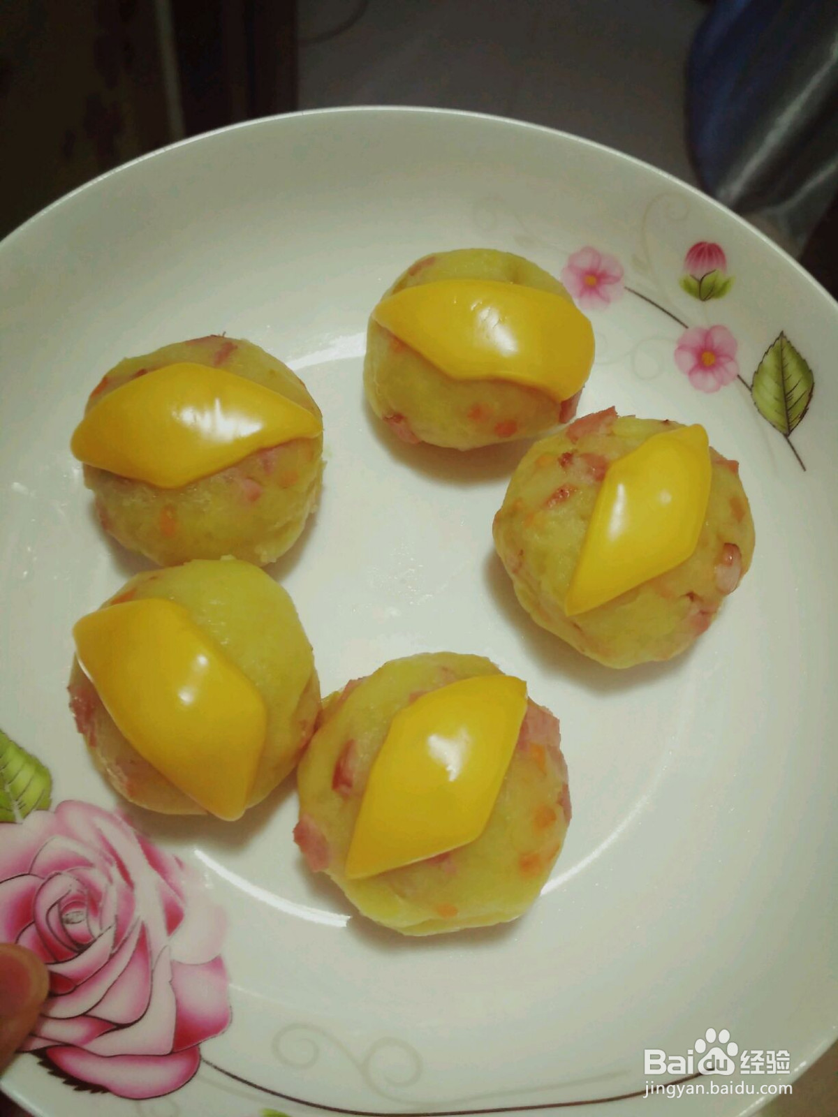 芝士薯球的做法