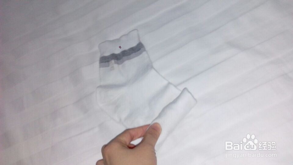 如何简单叠衣服,裤子,袜子,内裤