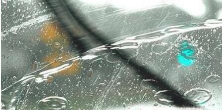 汽车玻璃如何清洗和保养?来了解一下