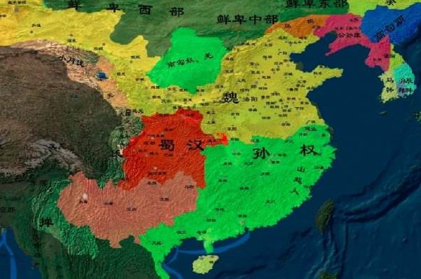 三国演义中天下大势，分久必合，合久必分是什么意思?求答案
