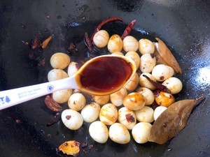 香辣啤酒卤鹌鹑蛋怎么做