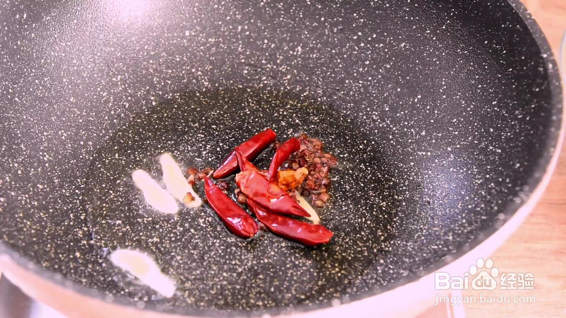 怎么做下酒鸡尖