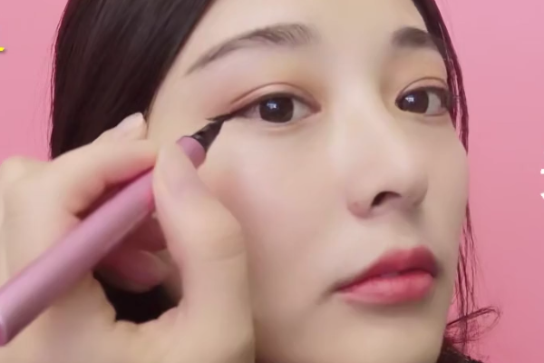 我不会画眼线,有什么简单的方法吗