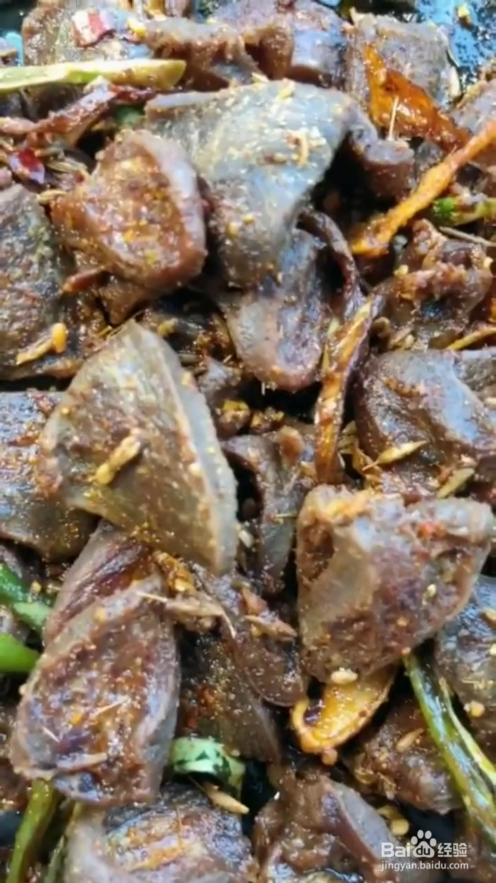 如何制作好吃入味的孜然炸鸡心