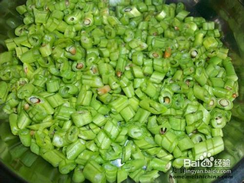 简简单单又一餐长角豆煎蛋