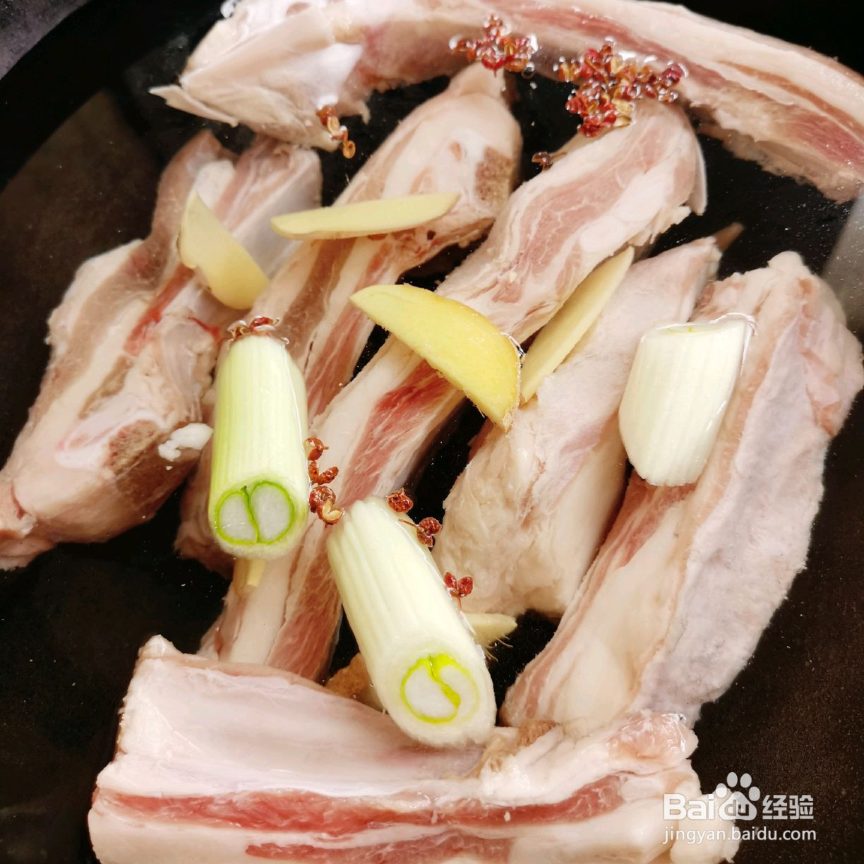 超赞的果香烤羊排的做法
