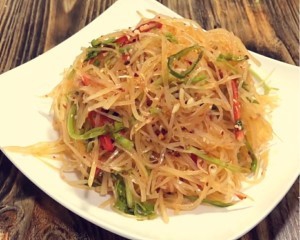 怎么做开胃爽口凉拌土豆丝