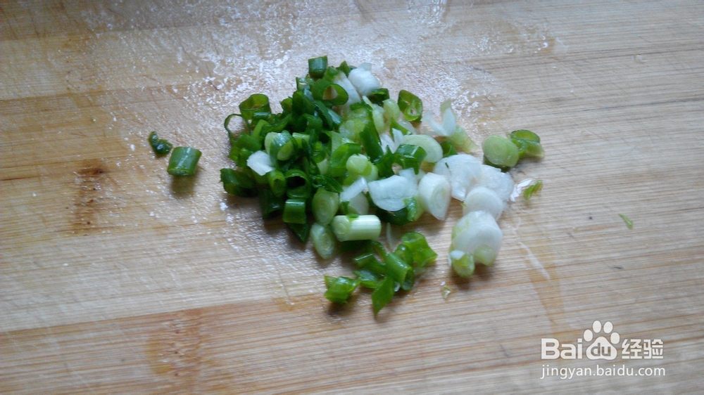 下厨：西红柿紫菜蛋花汤