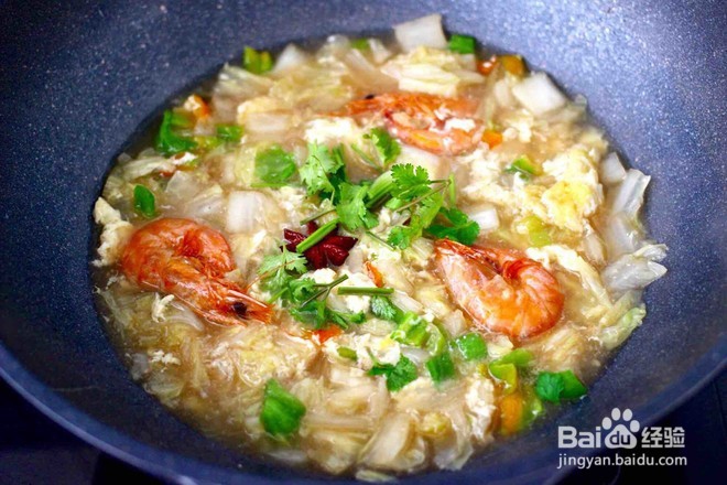 怎么样做美味好吃的海虾大白菜打卤面
