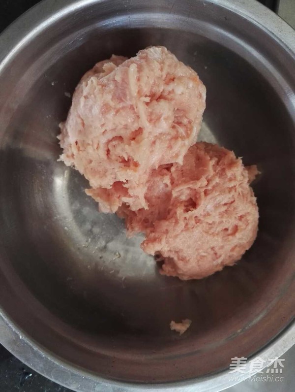 花红柳绿肉丸虾