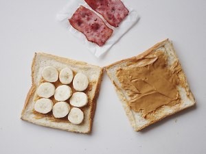 低卡版猫王三明治的制作方法