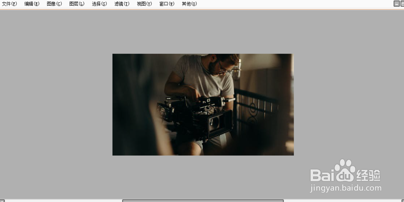 图片的画面明暗度如何用SAI调节?