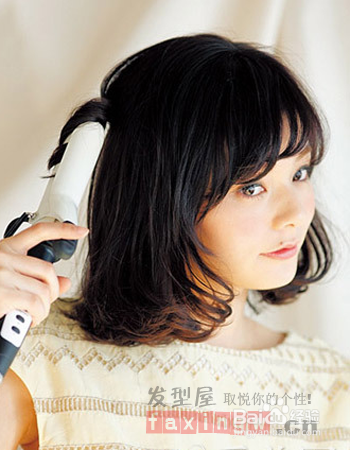 在家怎么做卷发 卷发棒打理造型教程-淘钻乐数卡