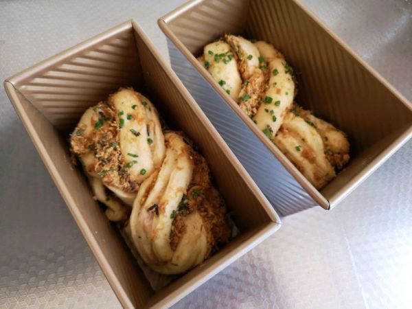 好吃到爆炸的肉松吐司