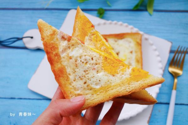 芝士糖心蛋吐司