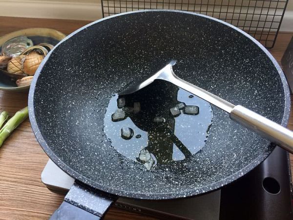 鲍鱼排骨炖小土豆