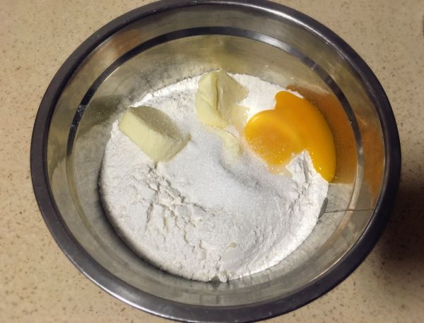 洋葱香肠芝士南瓜派