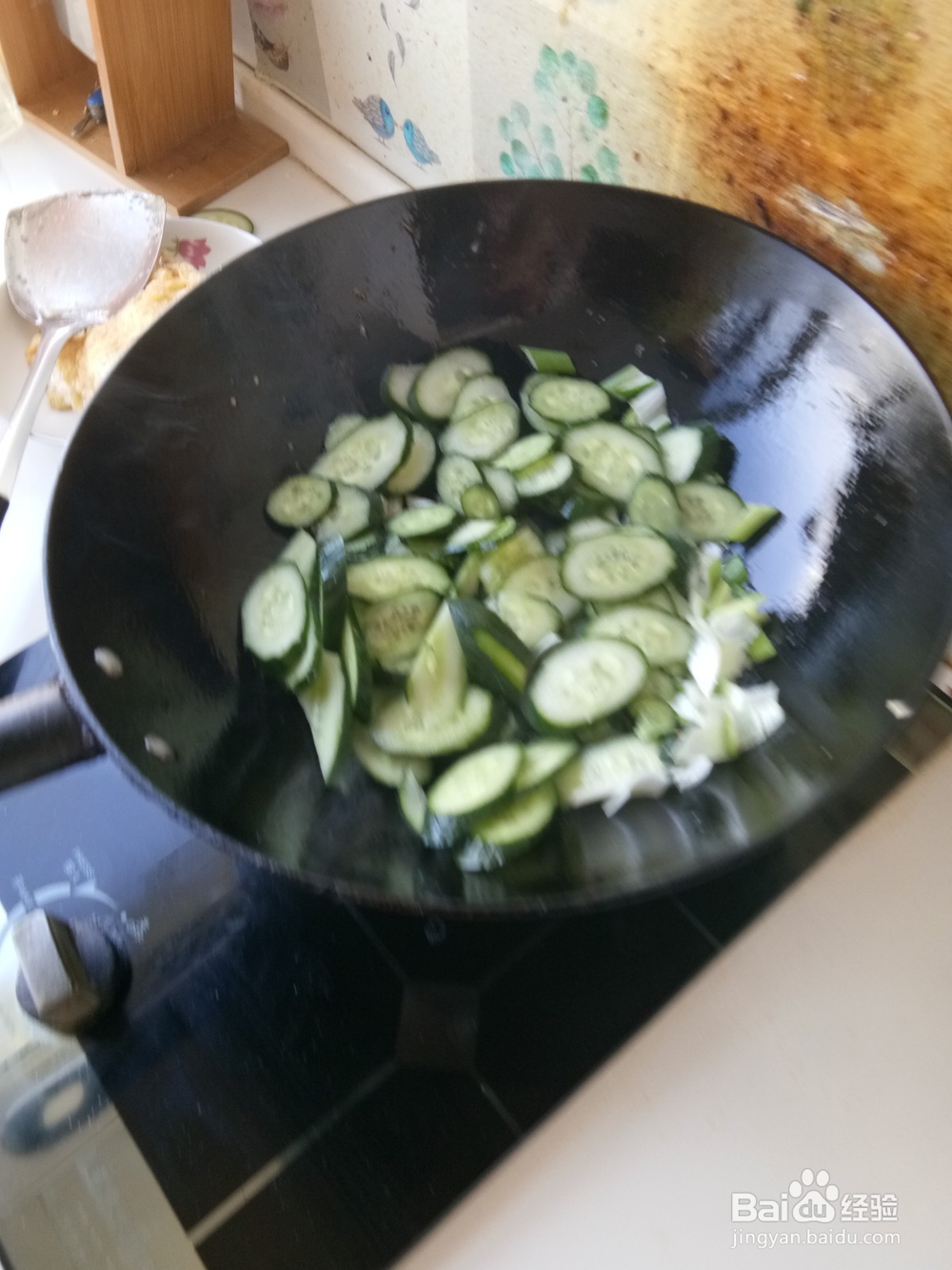 家常黄瓜清炒鸡蛋的做法