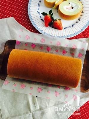 美味草莓蛋糕卷