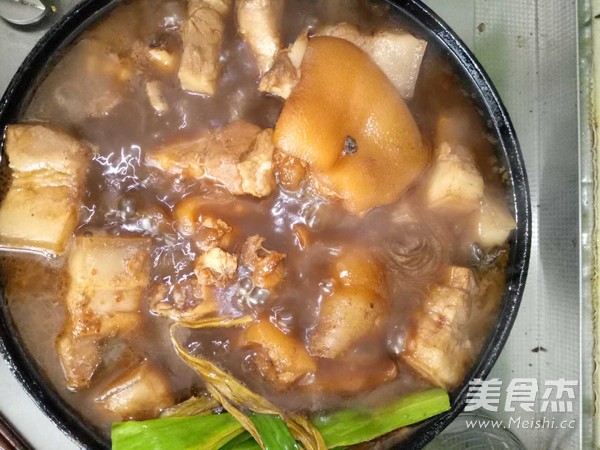 红烧猪蹄的做法