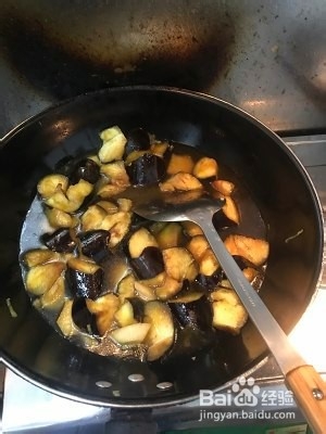 食补养生土豆茄子酱的做法