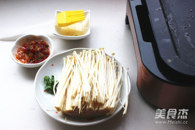 剁椒金针菇的做法