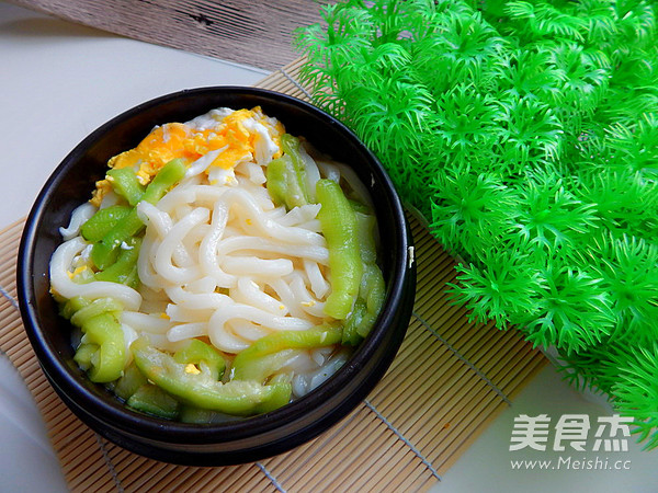 丝瓜鸡蛋乌东面