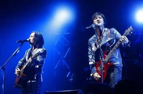 有首歌高潮的歌词好象是“如果你没有陪我去到,明天的明天的明天”是什么歌呀