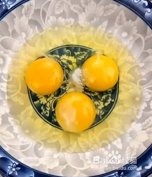 如何煎制西葫芦煎蛋饼？