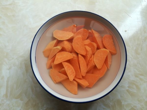 红薯老姜红糖水