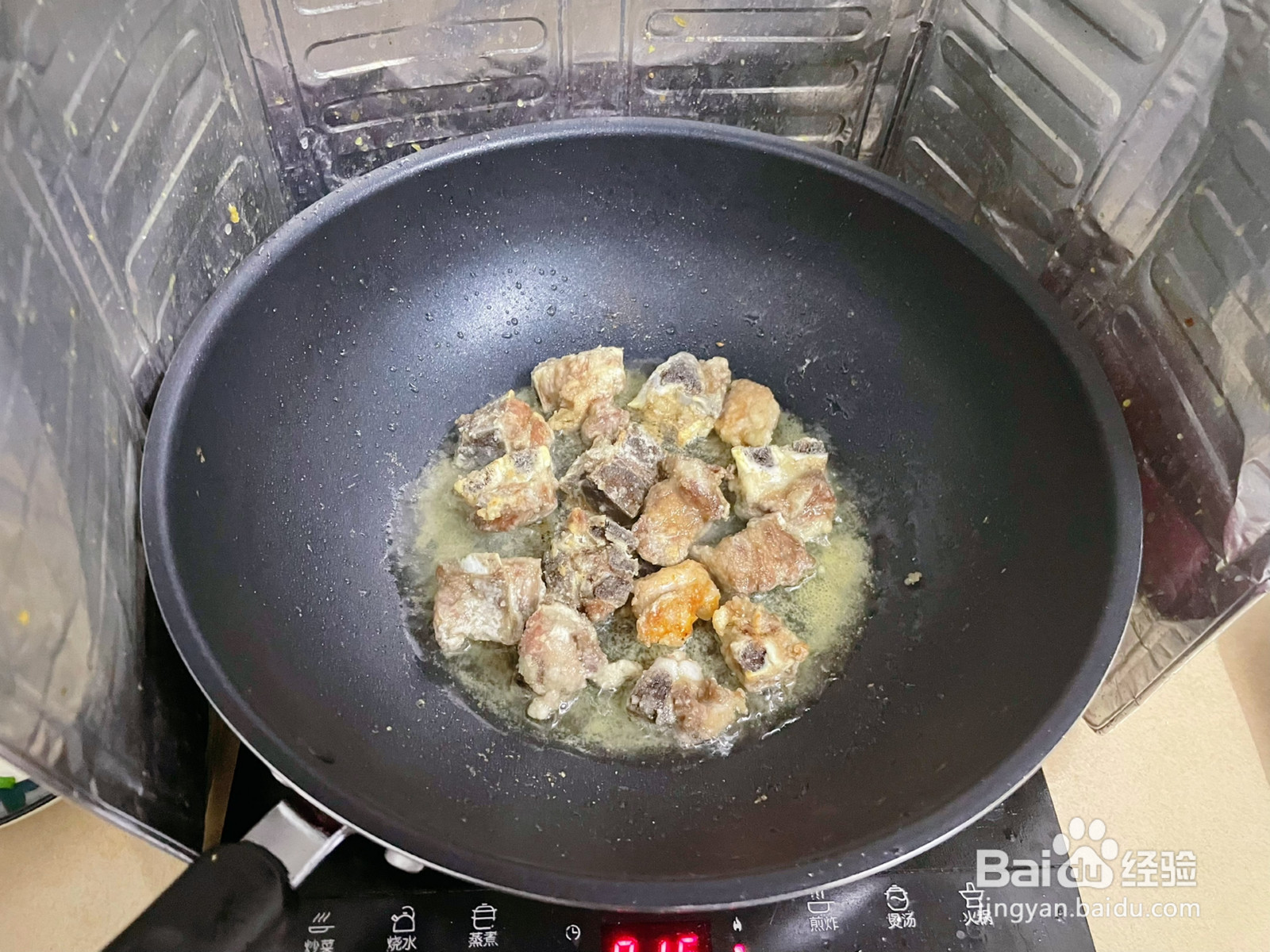外酥里嫩的蒜香骨的做法