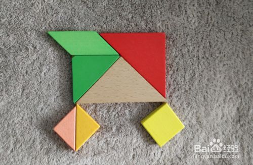 用七巧板怎样拼一辆木工小车?